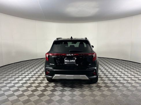 Used 2025 Kia Seltos EX AWD/4WD image 9