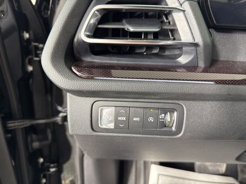 New 2026 Chevrolet Traverse Z71 w/ Enhanced Driving Package AWD/4WD image 34