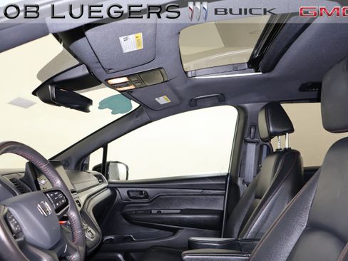 Used 2025 Honda Odyssey Sport-L image 10