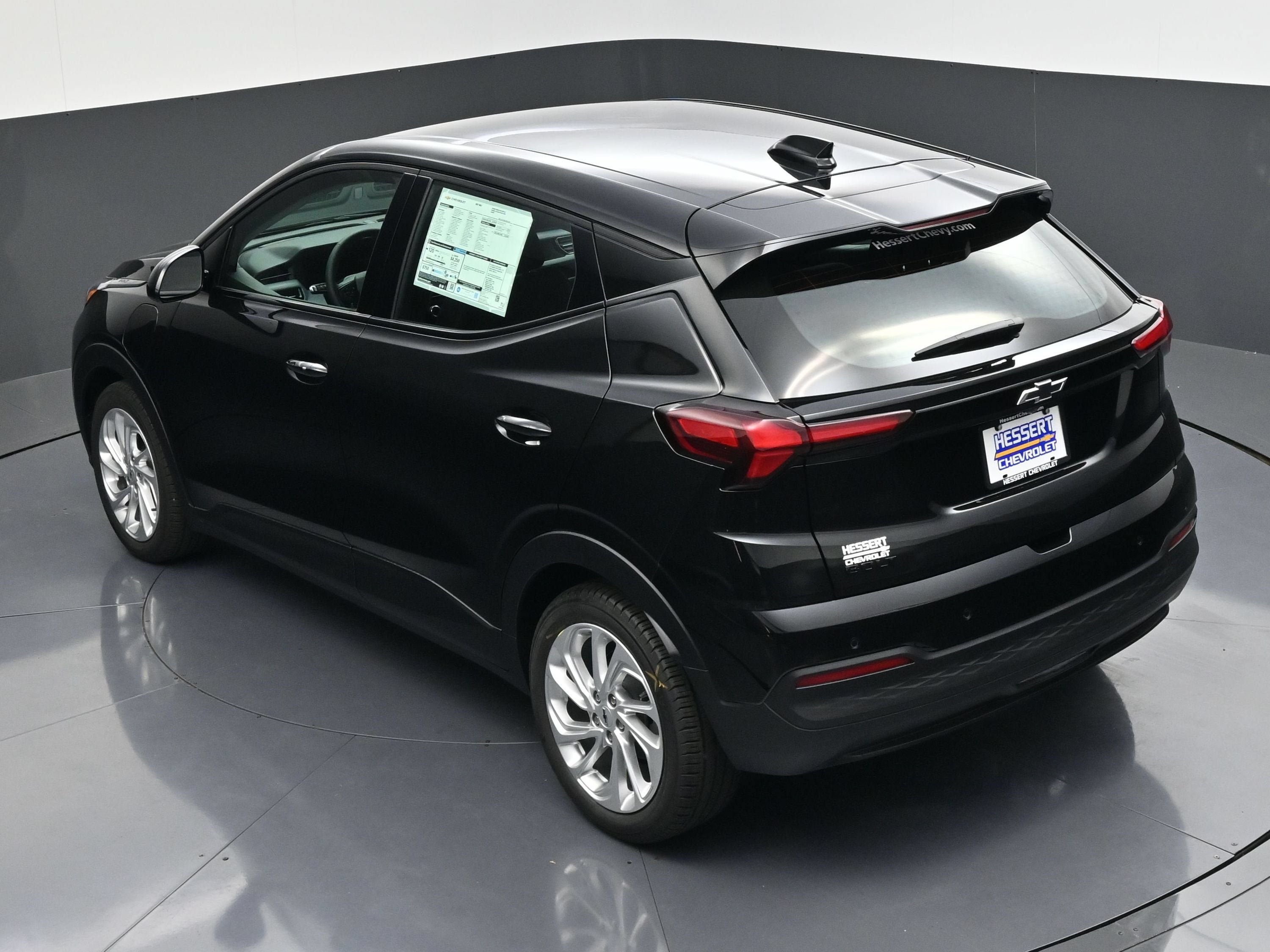 New 2027 Chevrolet Bolt LT w/ Comfort Package FWD image 45
