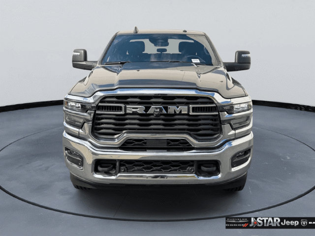 Used 2026 RAM 2500 Big Horn AWD/4WD image 2