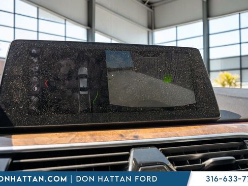 Used 2017 BMW 540i RWD image 19