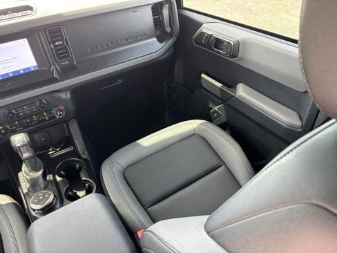Used 2023 Ford Bronco Big Bend image 16