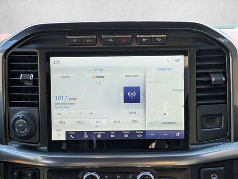 Used 2021 Ford F150 Lariat w/ Max Trailer Tow Package image 18