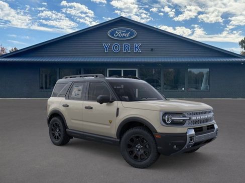 New 2025 Ford Bronco Sport Badlands image 7