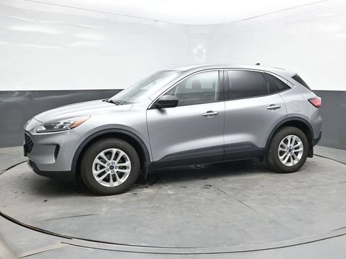 Used 2022 Ford Escape SE w/ Convenience Package AWD/4WD image 3