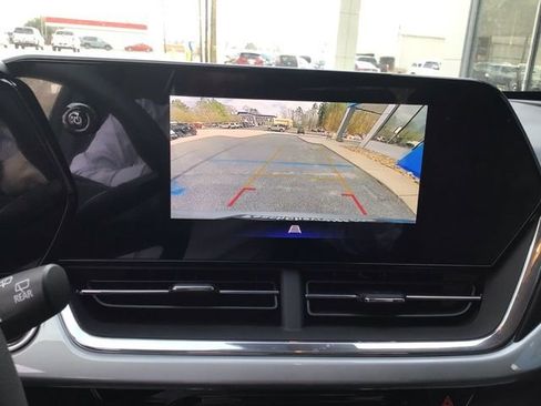 New 2026 Chevrolet Trax LT image 12