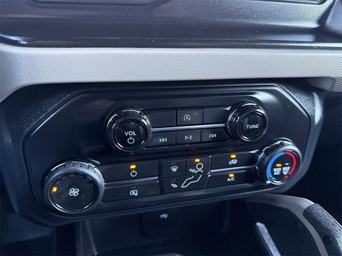 Used 2021 Ford Bronco Big Bend w/ Sasquatch Package image 30