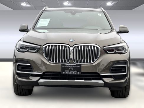 Used 2023 BMW X5 xDrive40i w/ Climate Comfort Package image 5