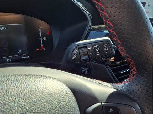 Used 2024 Ford Escape ST-Line FWD image 19
