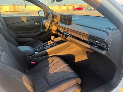 Used 2024 Honda Accord Sport image 30