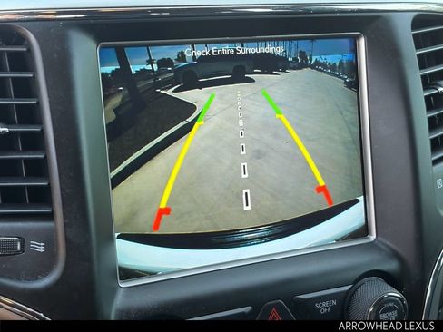 Used 2018 Jeep Grand Cherokee Laredo RWD image 20
