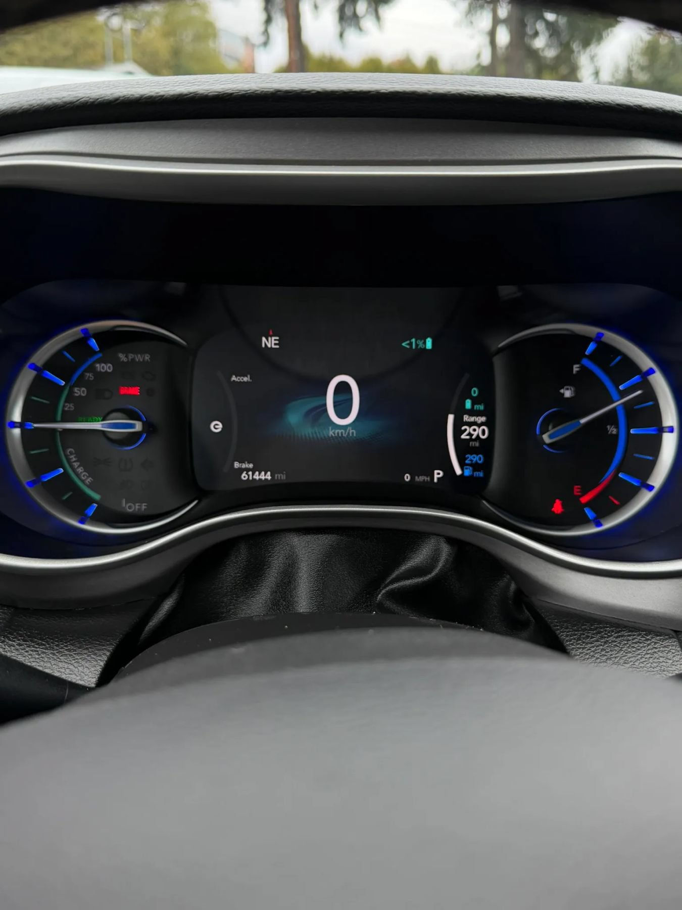 Used 2023 Chrysler Pacifica Touring-L FWD image 30