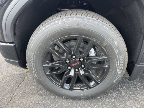 New 2026 GMC Sierra 1500 Elevation AWD/4WD image 10