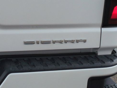Used 2025 GMC Sierra 2500 Denali Ultimate AWD/4WD image 49