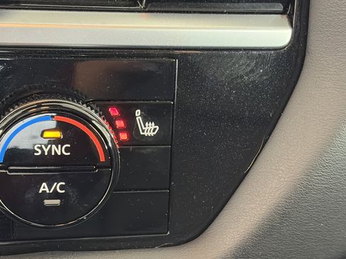 Certified 2025 Nissan Pathfinder SL w/ SL Premium Package image 27