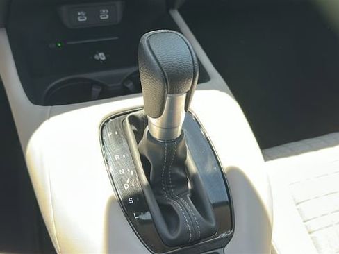 Used 2026 Honda HR-V LX image 18