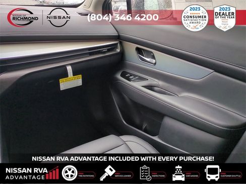 New 2025 Nissan Murano SL image 17