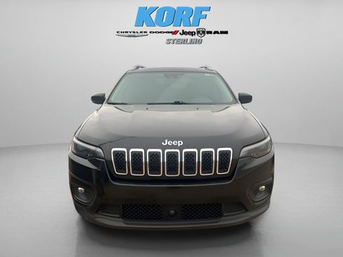Used 2021 Jeep Cherokee Latitude Lux w/ Sun & Sound Group image 2