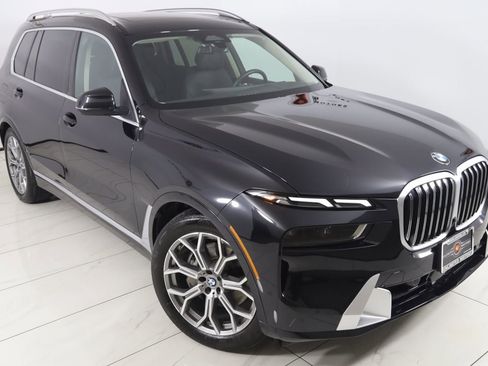 Used 2023 BMW X7 xDrive40i w/ Premium Package image 19