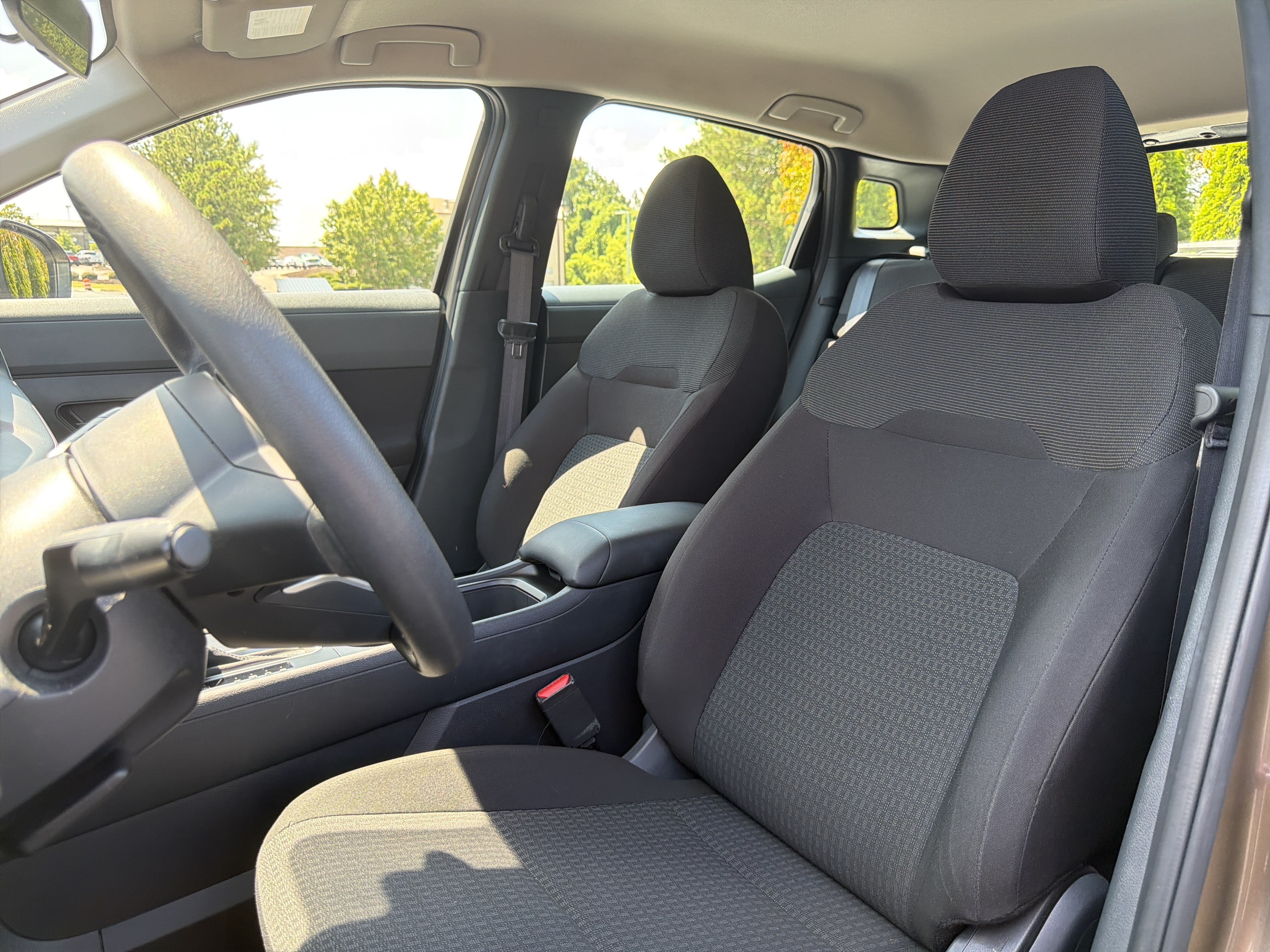 Used 2025 Nissan Kicks S FWD image 7