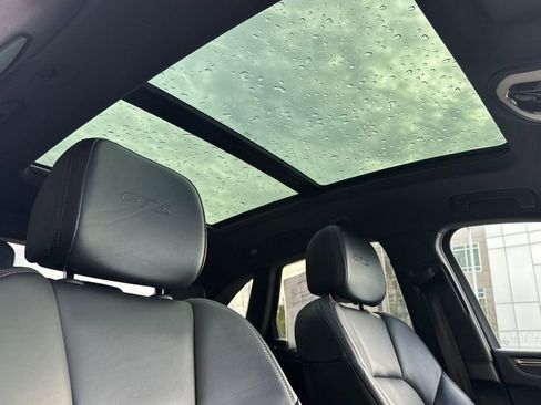 Used 2018 Porsche Macan GTS image 17