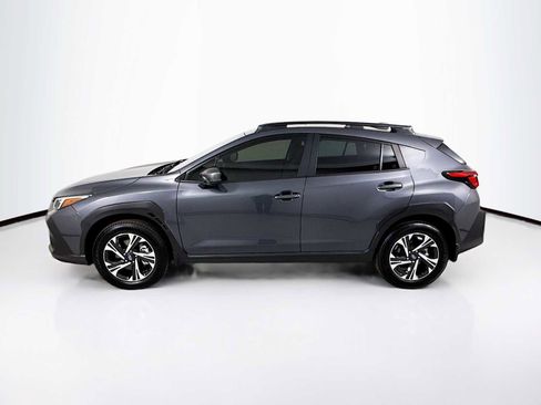 Used 2024 Subaru Crosstrek 2.0i Premium image 2