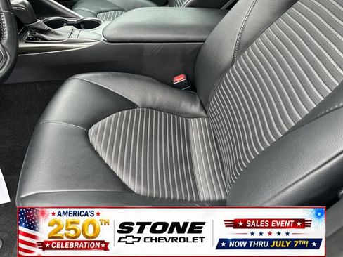 Used 2024 Toyota Camry SE FWD image 11
