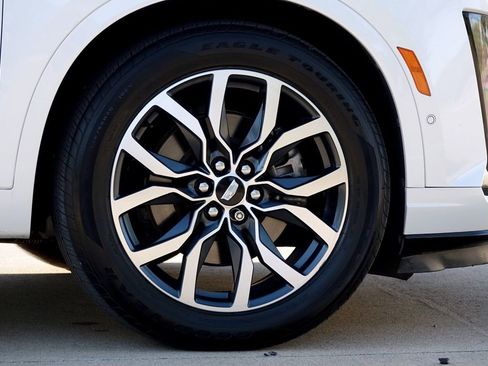 Used 2021 Cadillac XT6 Sport image 31