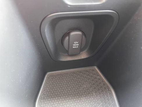 Certified 2025 Honda Accord SE image 31
