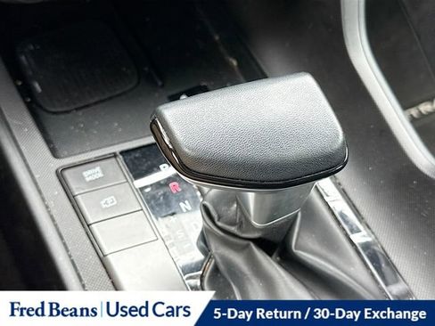 Used 2025 Hyundai Elantra Sport image 18