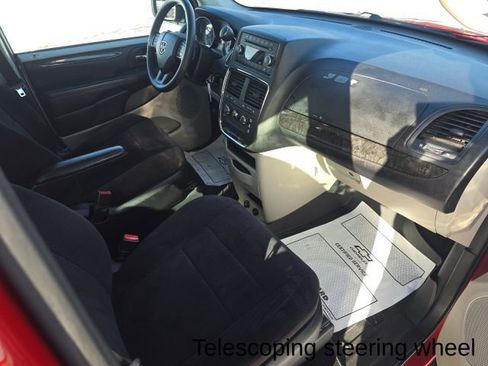 Used 2014 Dodge Grand Caravan American Value Package image 28