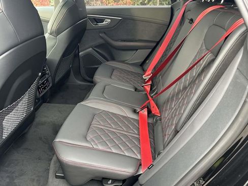 New 2026 Audi Q8 Prestige image 5