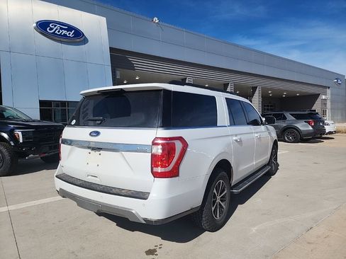 Used 2020 Ford Expedition Max XLT w/ Equipment Group 202A image 3