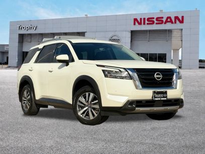 Certified 2024 Nissan Pathfinder SL