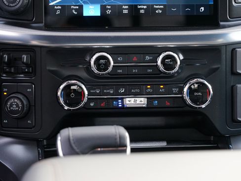 New 2025 Ford F150 Lariat w/ Equipment Group 502A High image 22