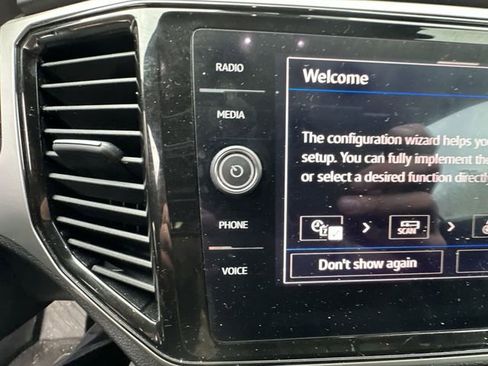 Used 2023 Volkswagen Atlas SE w/ Black Wheel Package image 14