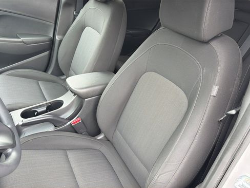 Certified 2022 Hyundai Kona SEL AWD/4WD image 18
