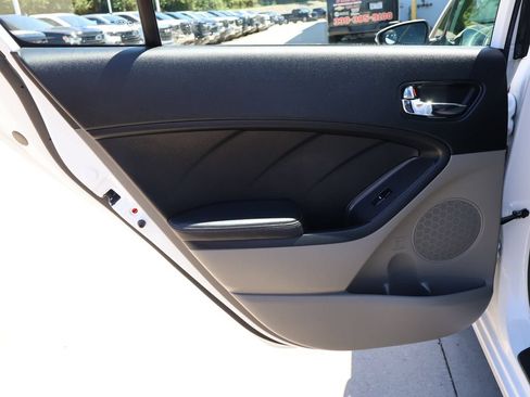 Used 2014 Kia Forte LX w/ Popular Package FWD image 22