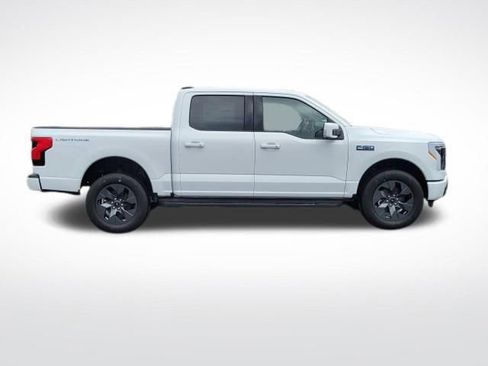 New 2025 Ford F150 Lightning Lariat image 8