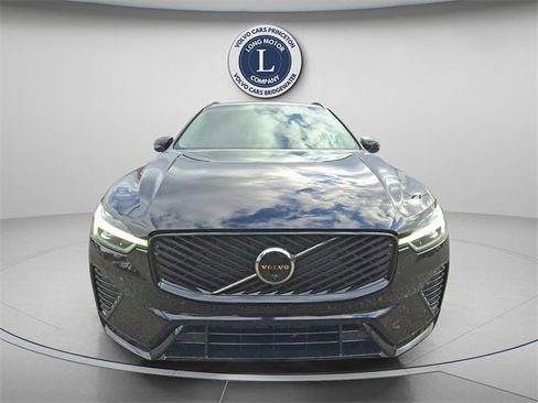New 2026 Volvo XC60 B5 Plus w/ Protection Package Premier image 2