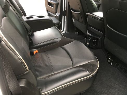 Used 2019 RAM 2500 Laramie AWD/4WD image 33