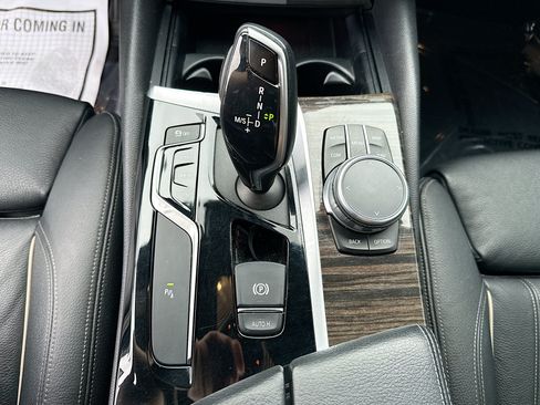 Used 2019 BMW 540i RWD image 29