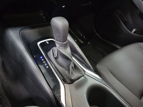 Certified 2024 Toyota Corolla LE image 19