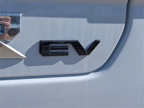 New 2026 GMC Hummer EV 4x4 Crew Cab image 6