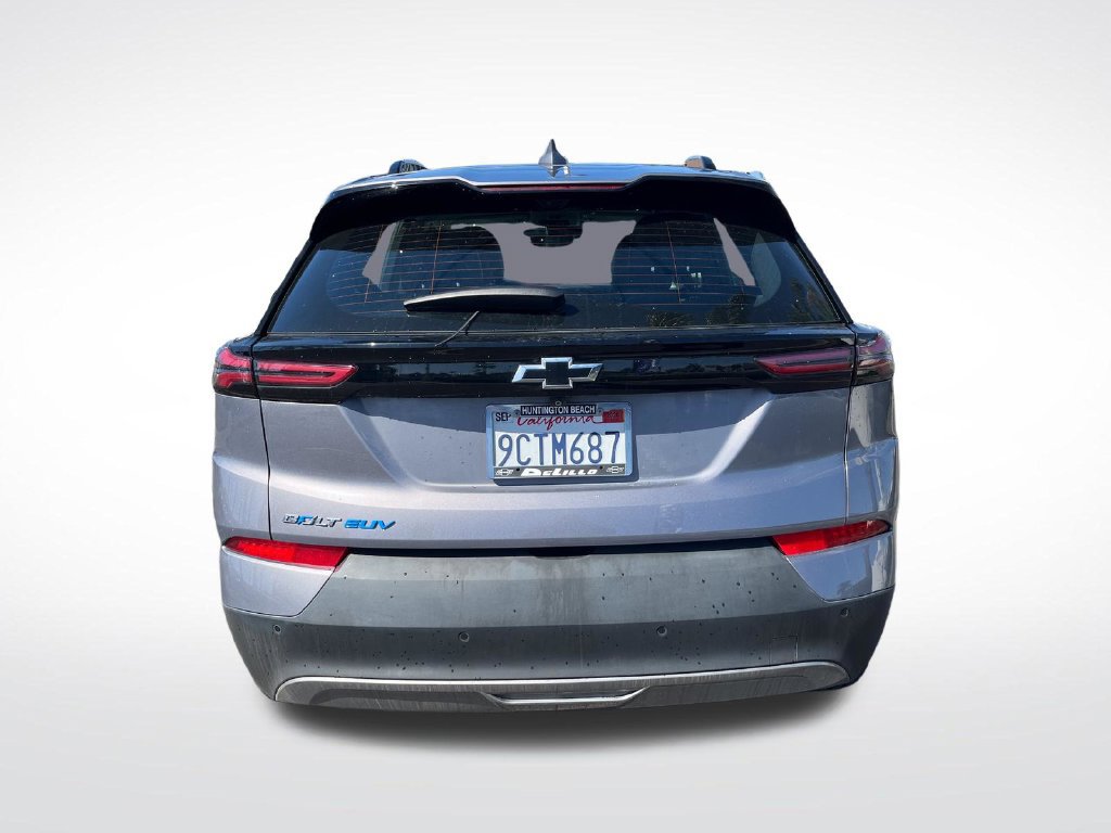 Used 2022 Chevrolet Bolt EUV Premier w/ Sun & Sound Package FWD image 3