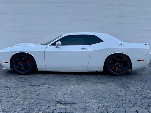 Used 2010 Dodge Challenger SRT8 w/ SRT Option Group II image 6