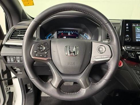Used 2024 Honda Odyssey Sport image 18