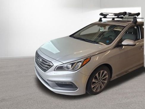 Used 2017 Hyundai Sonata Sport w/ Value Edition Package 02 image 14