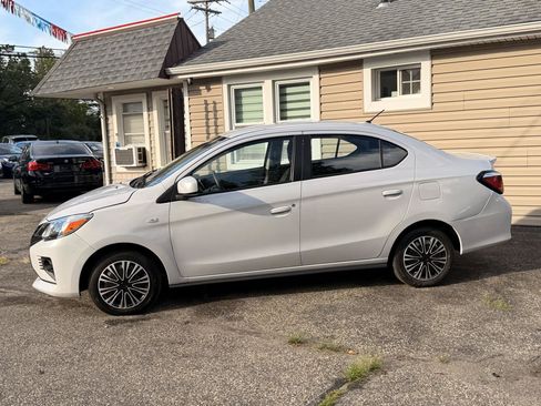 Used 2022 Mitsubishi Mirage G4 Black Edition FWD image 3